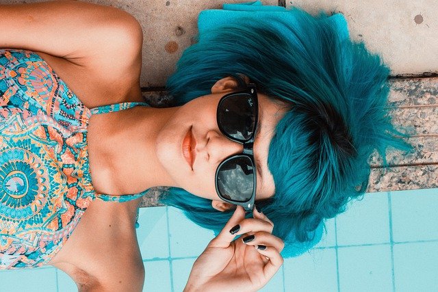 Co jest teraz w modzie? Najciekawsze style młodzieżowe w ostatnim czasie